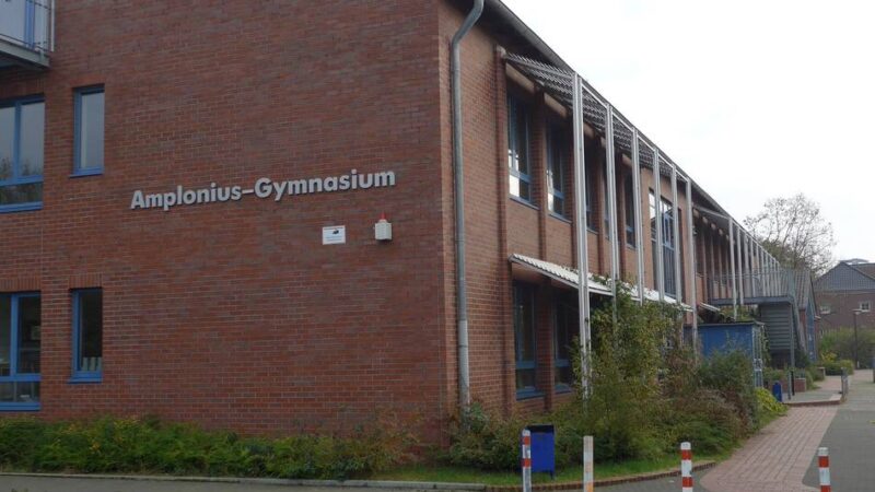 Alarmruf aus Rheinbergs Schulen: Schulen rufen nach Sozialarbeit