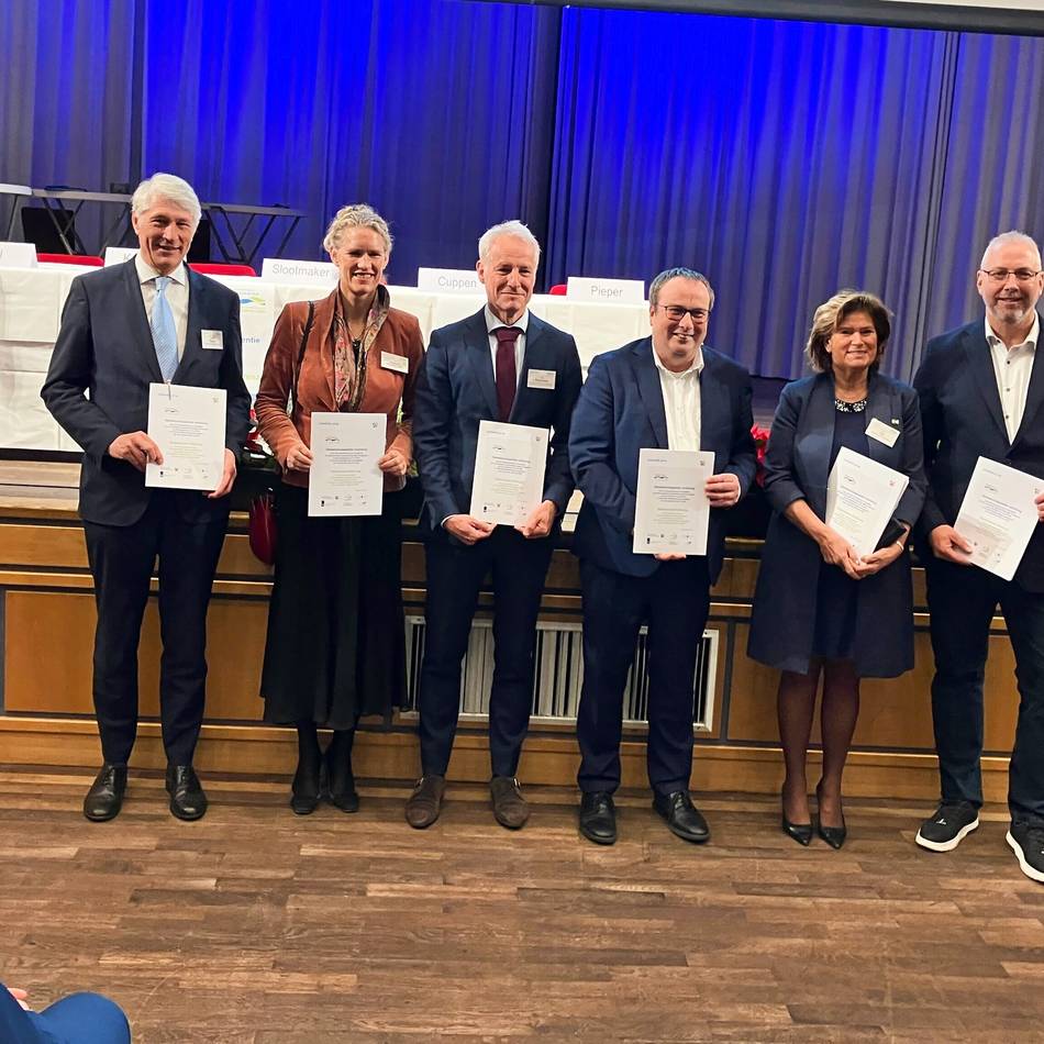 Internationale Hochwasserkonferenz in Rees: Abkommen für den Hochwasserschutz