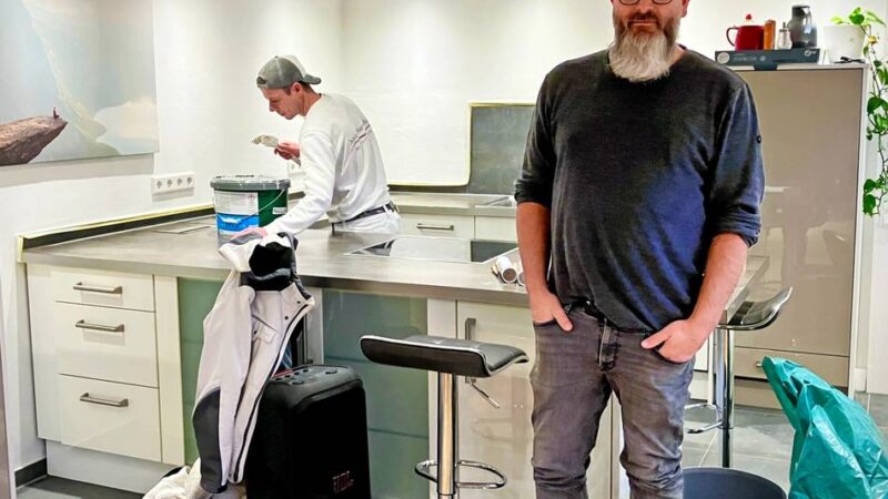 Arbeiten im Jugendzentrum Rees-Haldern: Neuer Glanz fürs Jugendzentrum