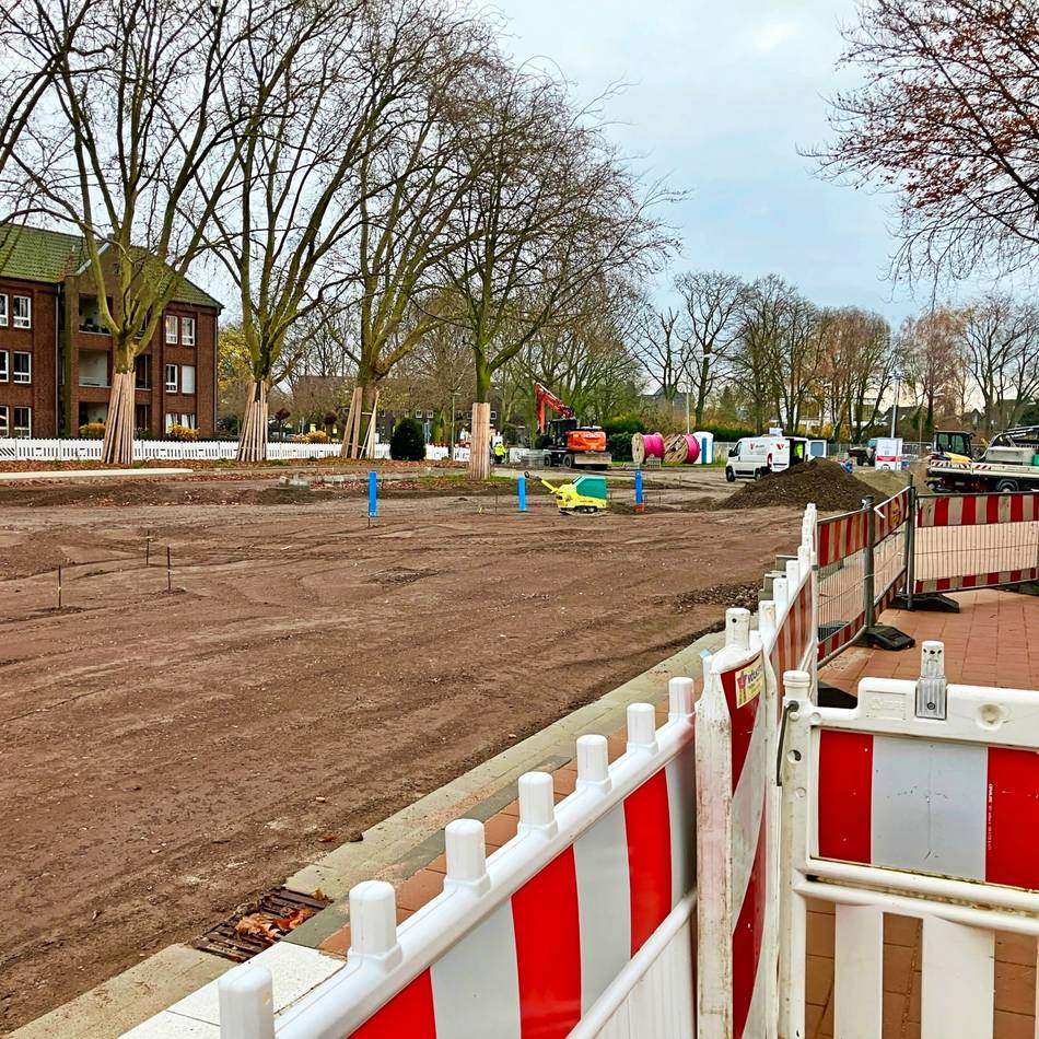 Baustellen in Rees: Busbahnhof wohl erst im März fertig