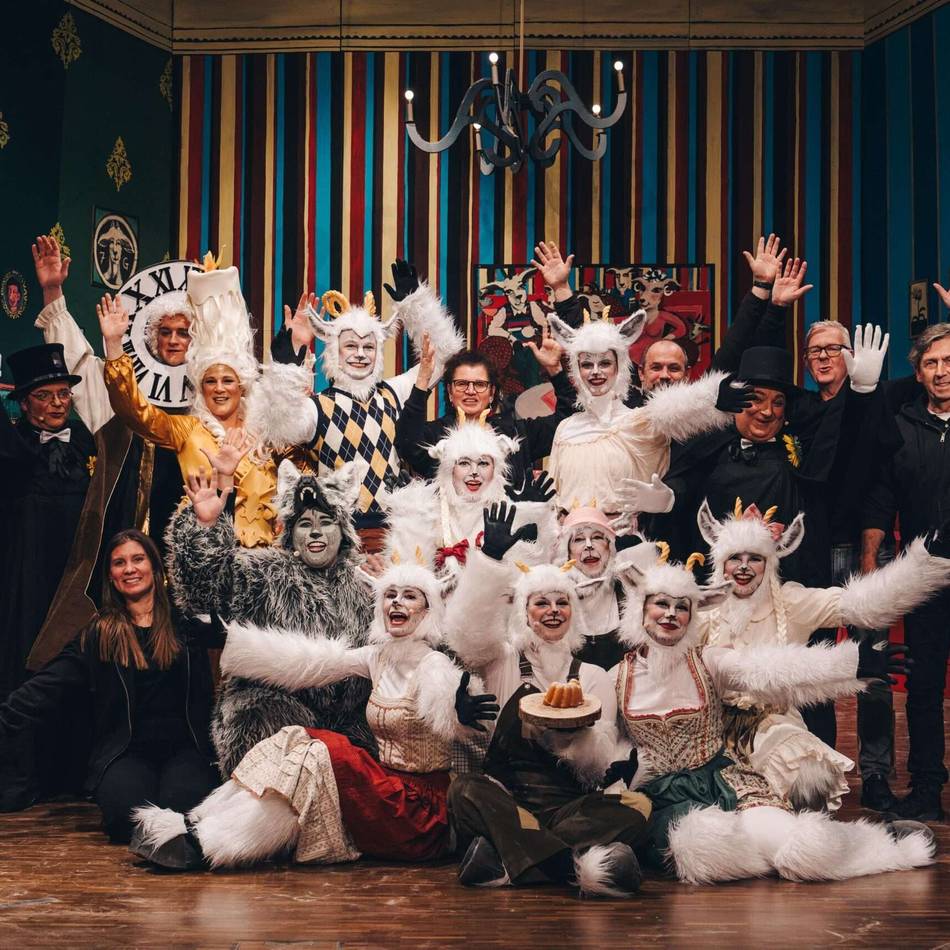 „Aschenputtel“ in der Stadthalle: Weihnachtsmärchen für den guten Zweck in Erkelenz