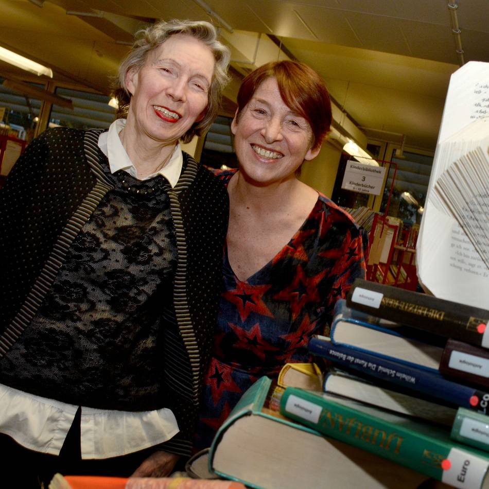 Neue Vorsitzende im Förderverein der Neusser Stadtbibliothek: „Es wird ein fließender Übergang“