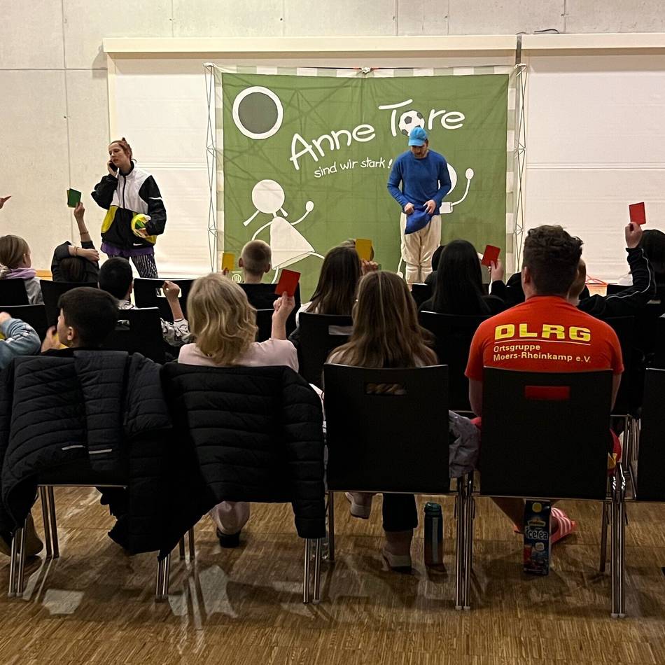 Prävention in Moers: Wie die DLRG Kinder gegen sexualisierte Gewalt stärkt