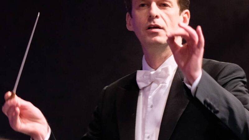 Kinder- und Jugendchor Ratingen-Lintorf: Musikalischer Weihnachtszauber auf der Bühne