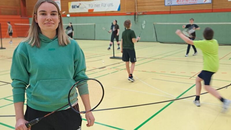 Turnerbund Hückeswagen fördert Ausbildung: 24-Jährige ist neue Badminton-Trainerin