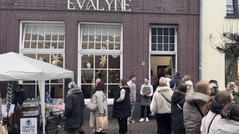 Concept Store in Innenstadt gezogen: Warteschlange vor Modegeschäft – Evalyne in Xantens Fußgängerzone eröffnet