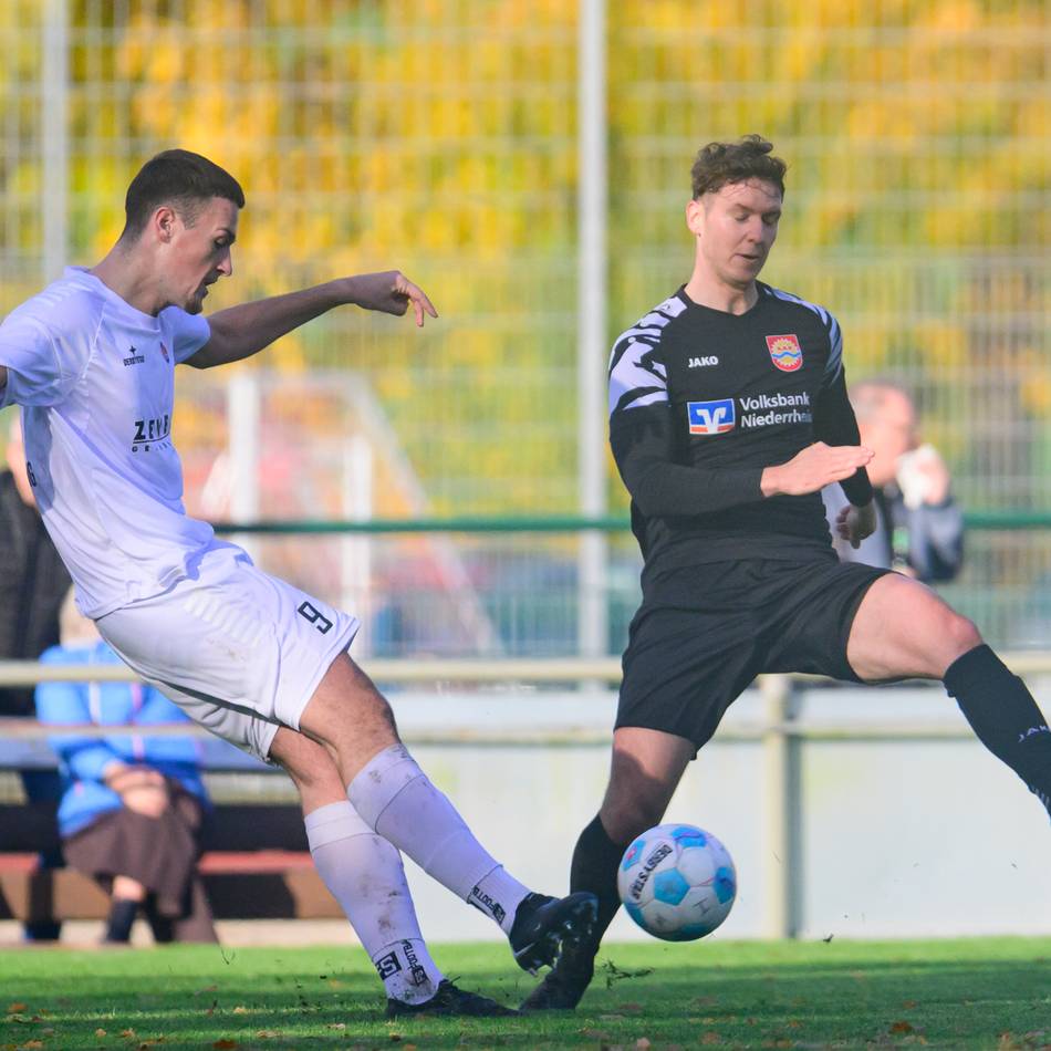 1:1 bei ETB Schwarz-Weiß Essen: Der 1. FC Kleve hat die Abstiegsplätze verlassen