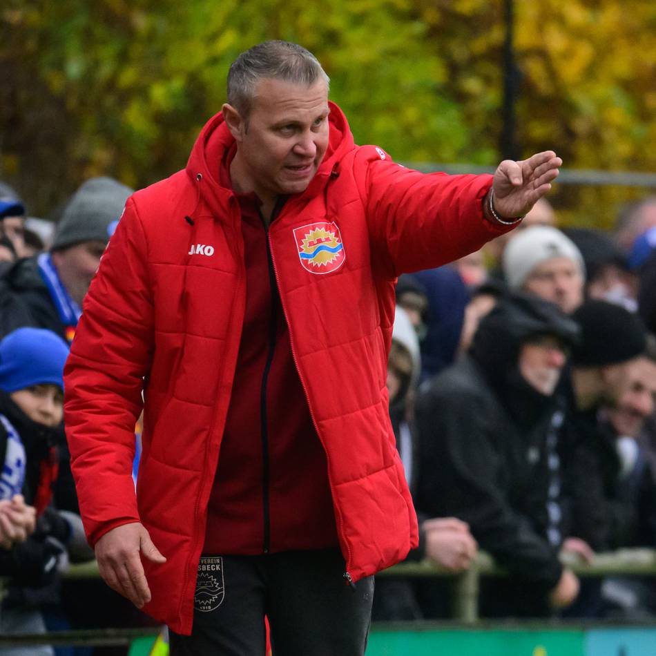 Oberliga-Spiel beim SC St. Tönis: Trainer Heinrich Losing bleibt dem SV Sonsbeck treu