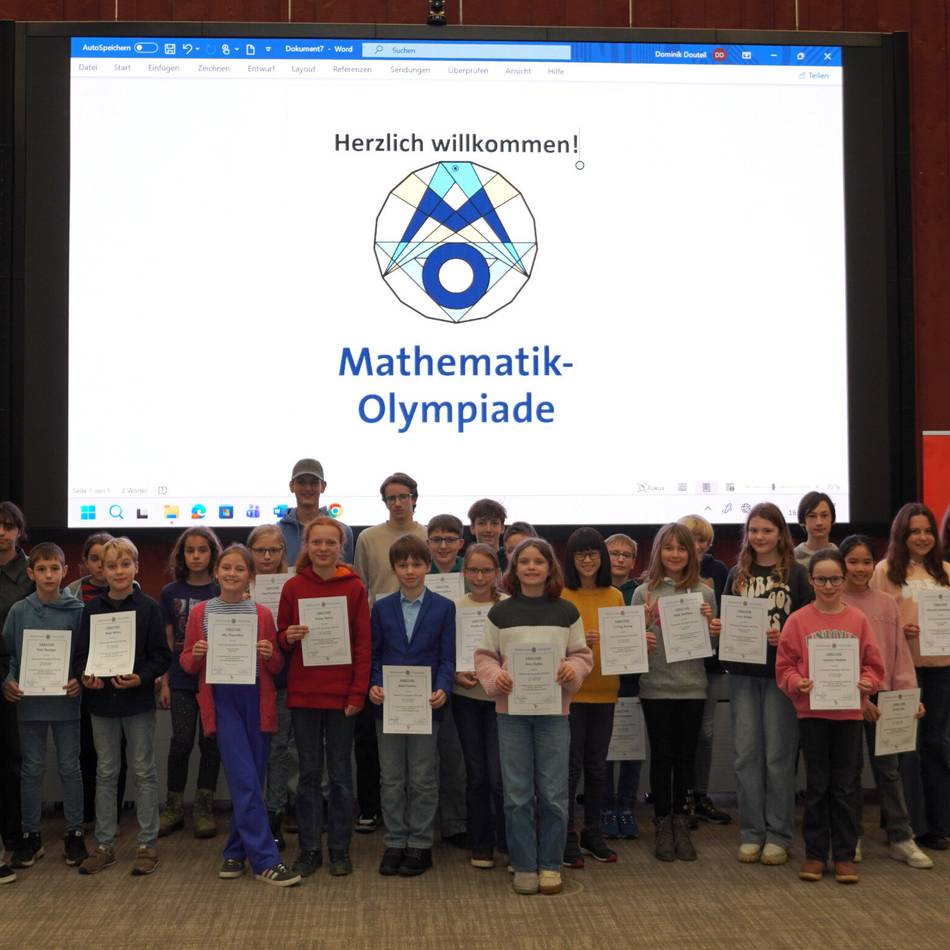 Erfolgreich bei Mathematik-Olympiade: Junge Mathe-Asse aus dem Kreis Viersen geehrt