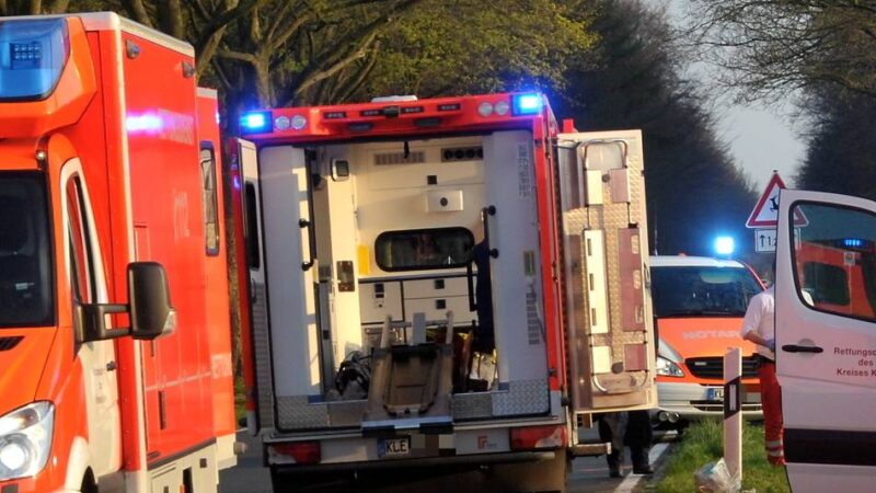 Rettungswagen und Notarzt im Kreis Kleve: Doch noch Einigung bei Gebühren für den Rettungsdienst