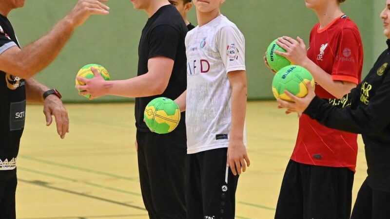 Projekt der Hückeswagener Montanusschule: Wenn Handball attraktiver ist als Zocken