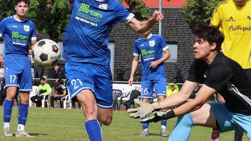 Für 40.000 Euro: SC 09 Erkelenz baut neue Tribüne