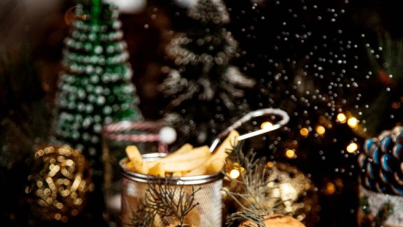 Backfisch, BBQ und mehr in Dormagen: Weihnachtstreff lockt mit Streetfood