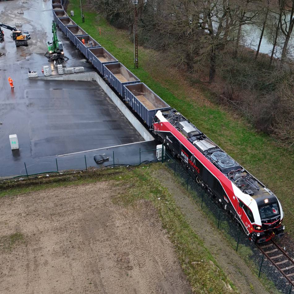 Richtung Industriepark Bucholtwelmen: Der erste Zug ist gefahren, weitere folgen – mit diesen Folgen