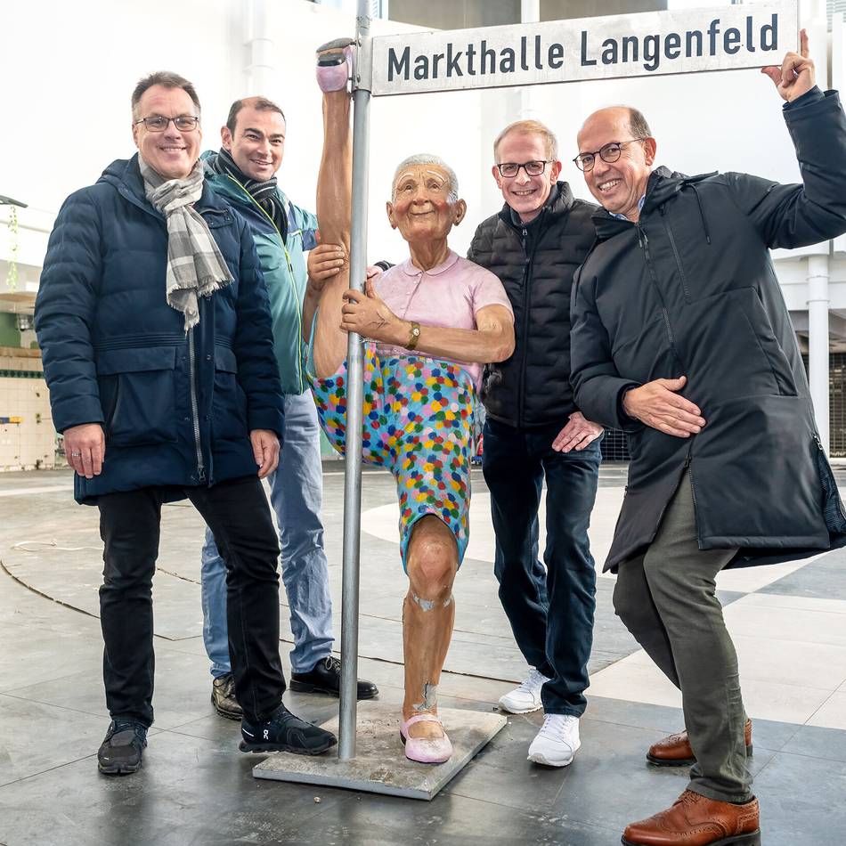 In Langenfeld: Markthalle an die Stadtentwicklungsgesellschaft übergeben