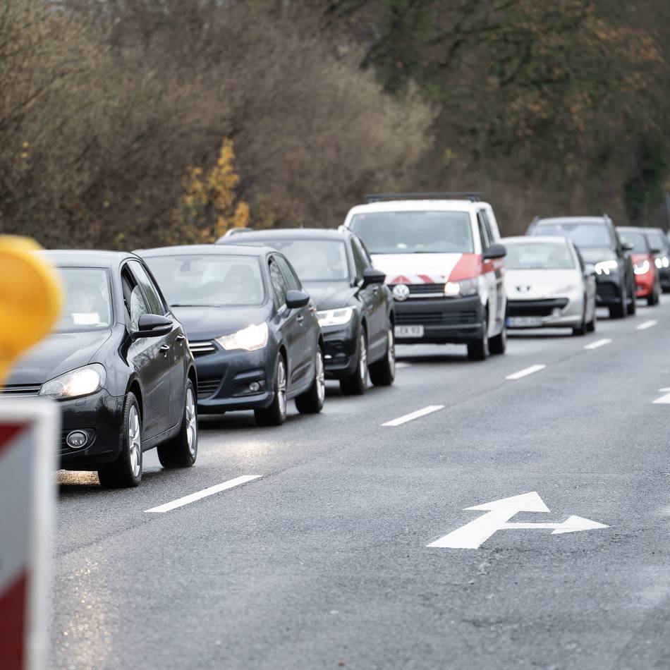 Mobilität in Meerbusch: Wieder freie Fahrt auf der Moerser Straße