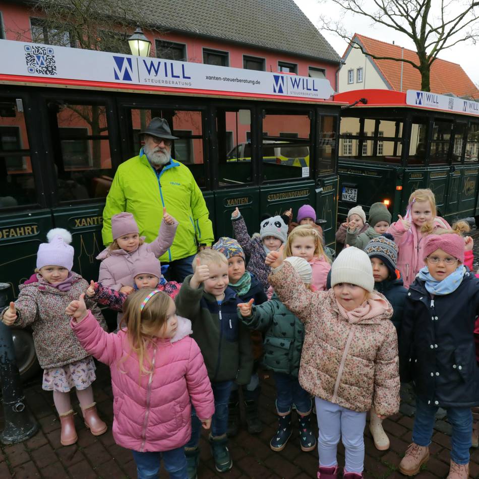 Förderverein ermöglicht Bimmelbahn-Tour: Kita-Kinder machen Ausflug mit dem Nibelungen-Express