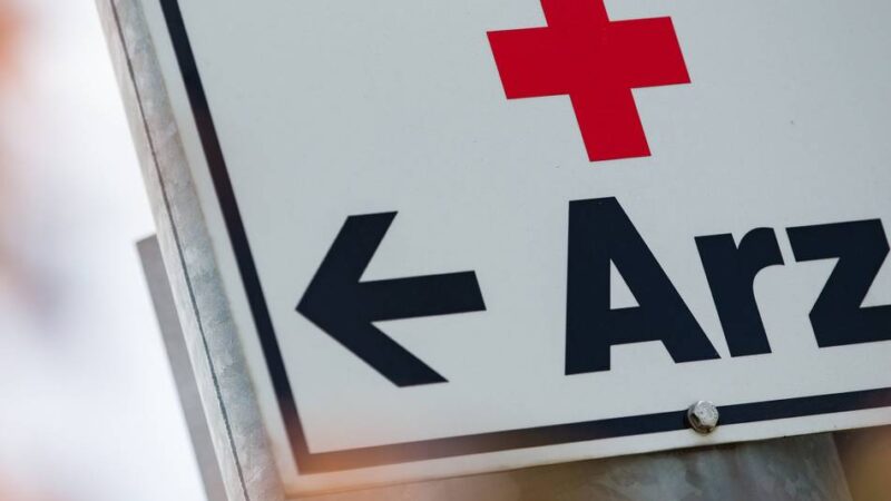 Oberbergischer Kreis: Stipendienprogramm für künftige Ärzte zeigt Erfolg