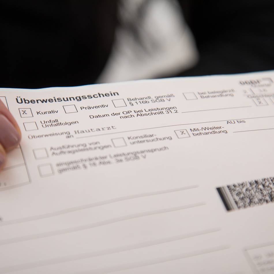 AOK-Gesundheitsreport 2025 in Mönchengladbach: Bei vielen Patienten erfolgt keine Diagnose-Weiterleitung