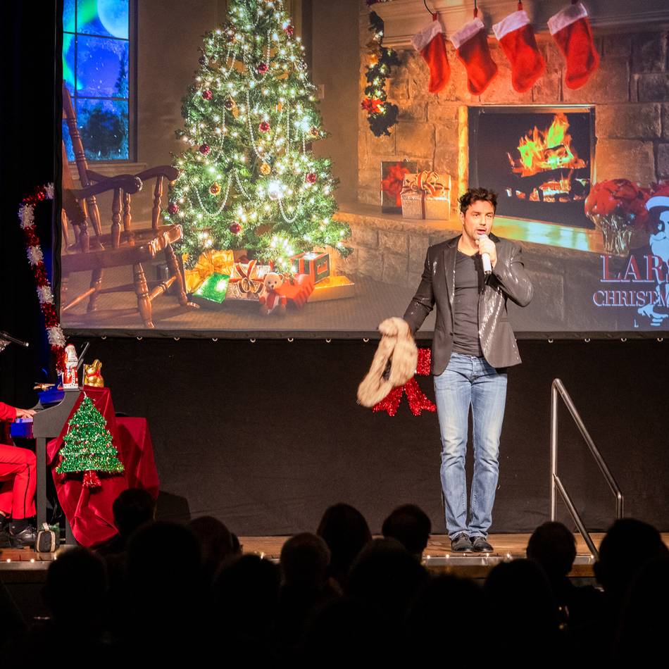 Kabarett in Erkelenz: Lars‘ Christmas trifft den Nerv des Publikums