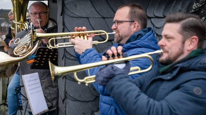 Auf der Schwanenburg: Turmbläser begrüßen in Kleve wieder das neue Jahr