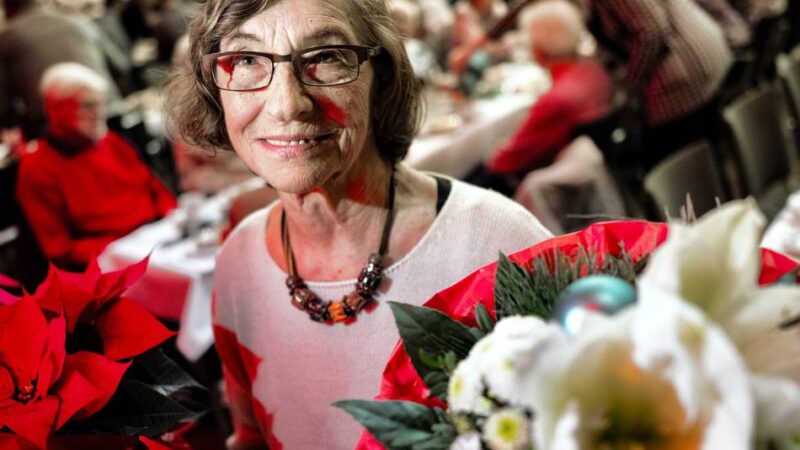 In der Stadthalle Langenfeld: Festliche Senioren-Weihnachtsfeier des DRK und der Stadtverwaltung