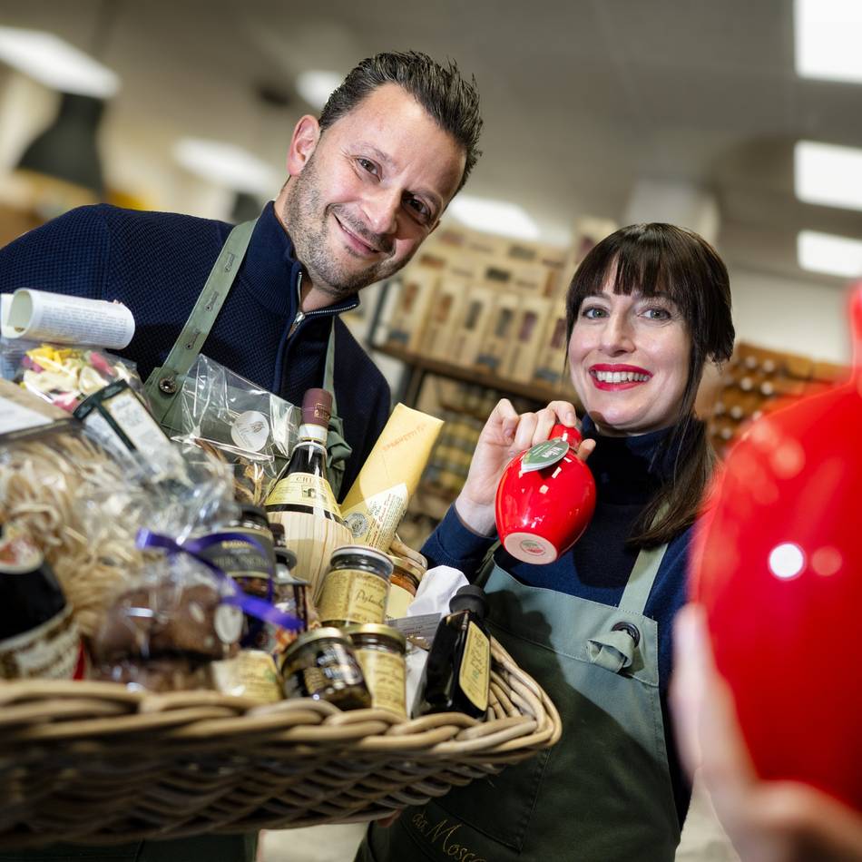 In Langenfeld: In Langfort gibt es weihnachtliche Delikatessen aus Italien