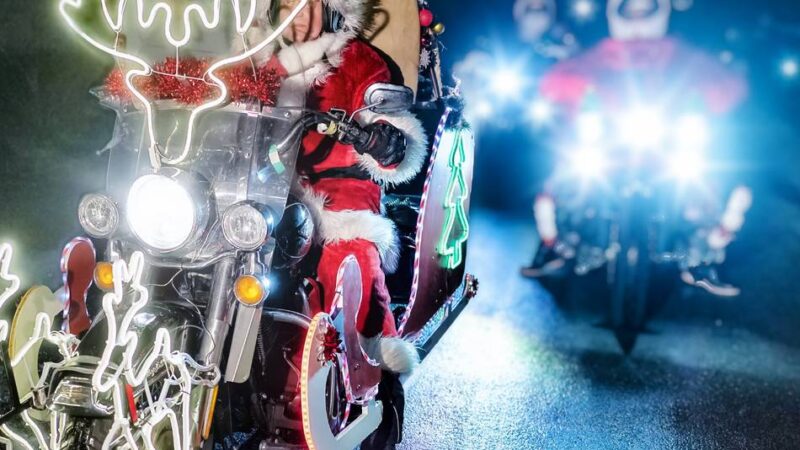 „Unlimited Chapter“: Weihnachtlicher Biker-Besuch am Langenfelder Weihnachtshaus