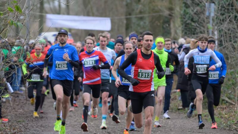 Sportlicher Jahresausklang: 54. Silvesterlauf über Stock und Stein im Krefelder Forstwald