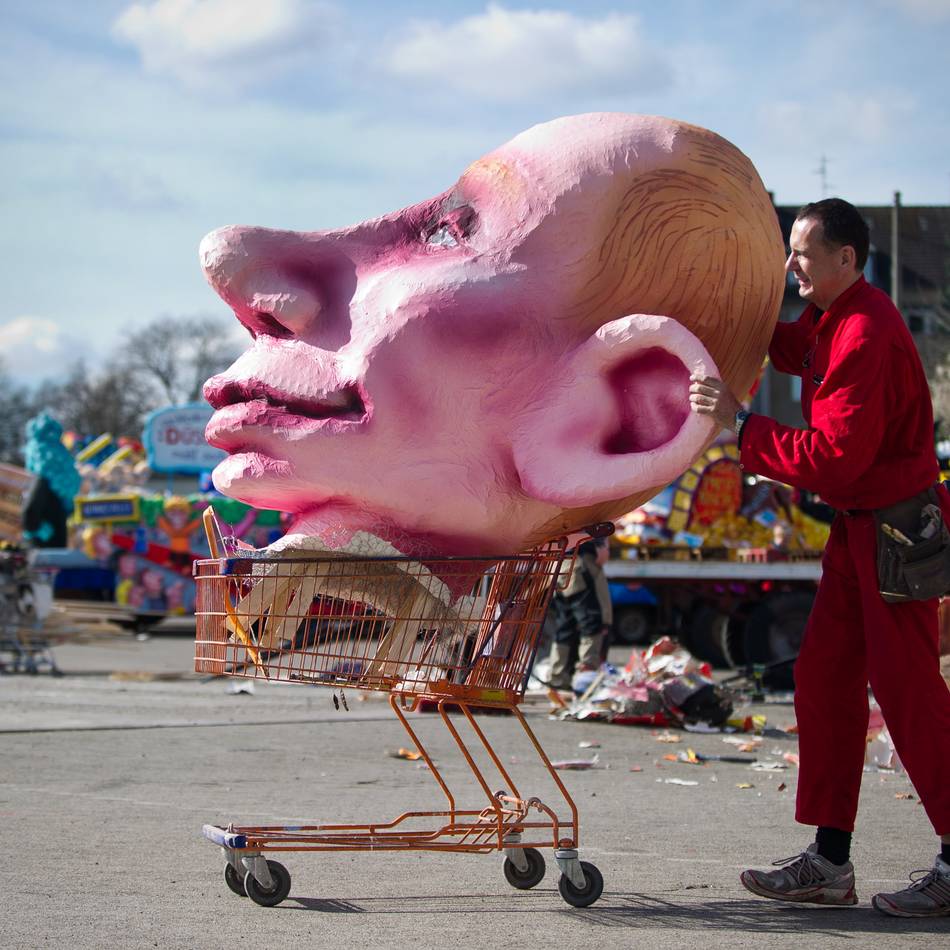 Düsseldorfer Wagenbauer: Prozess gegen Jacques Tilly ins neue Jahr verschoben