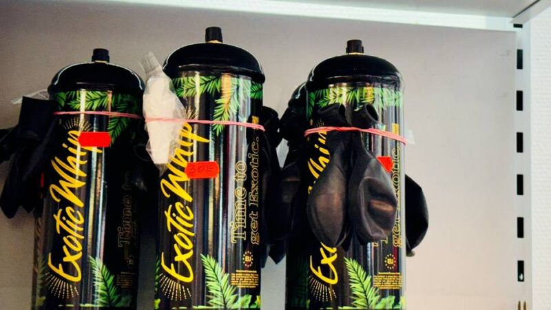 Neue Kampagne im Rhein-Kreis warnt vor Lachgas-Konsum: Harmlose Partydroge? Von wegen