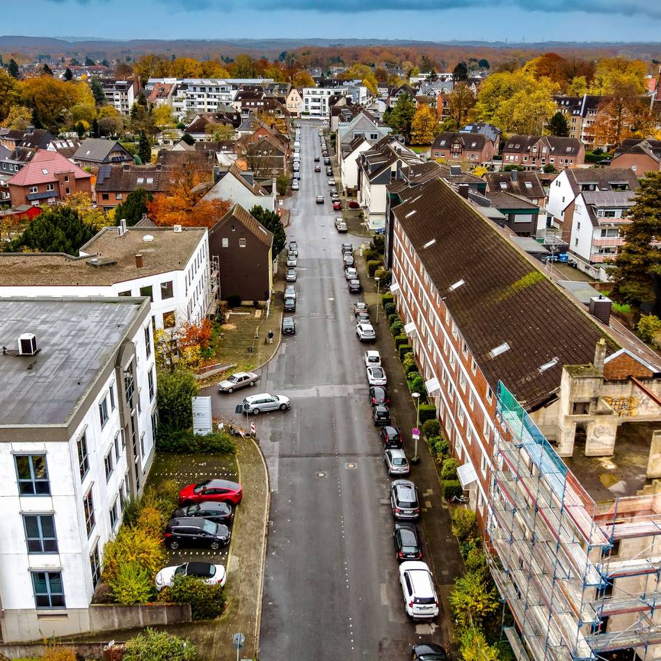 Verkehrssicherheit in Langenfeld: Jetzt kommt Tempo 30 auf der Bahnhofstraße