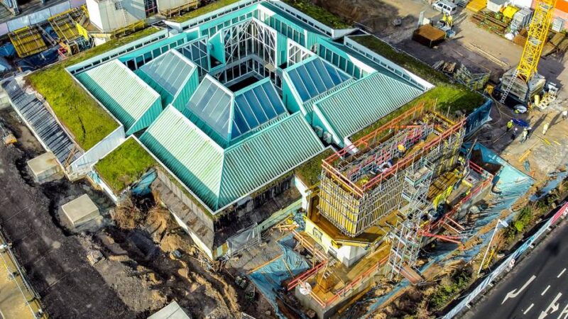 Bauwerk in Monheim: Die Mack-Pyramide wird zu Ende gebaut