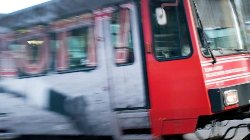 Nahverkehr in Düsseldorf: Weihnachten und Silvester 2025 – diese Rheinbahnlinien fahren häufiger