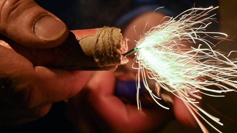 DRK-Kreisverbandsarzt warnt : „Wer betrunken zündet, gefährdet sich und andere massiv“