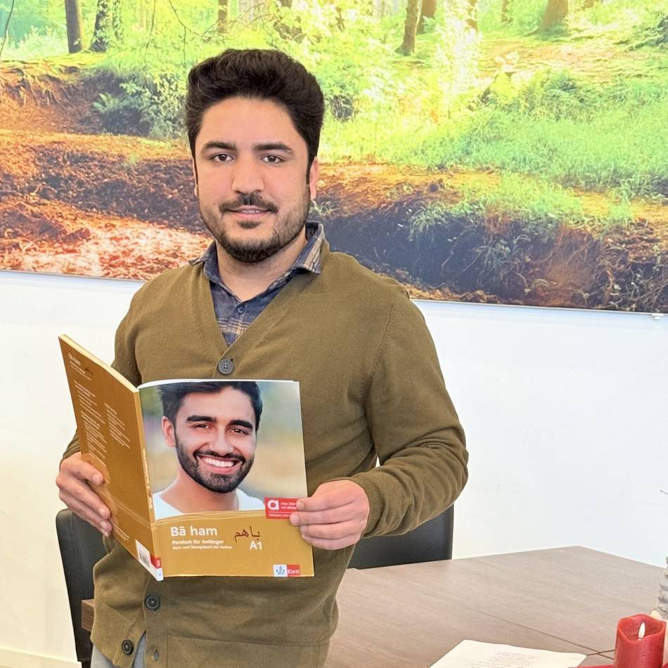 Persisch und Paschtu in Dormagen: Neue VHS-Kurse – „Man fühlt sich, als wäre man in Afghanistan“
