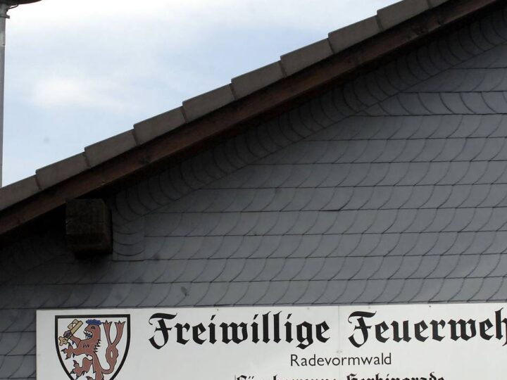 Zivil- und Katastrophenschutz in Radevormwald: Neue Sirenen wurden im Stadtgebiet installiert