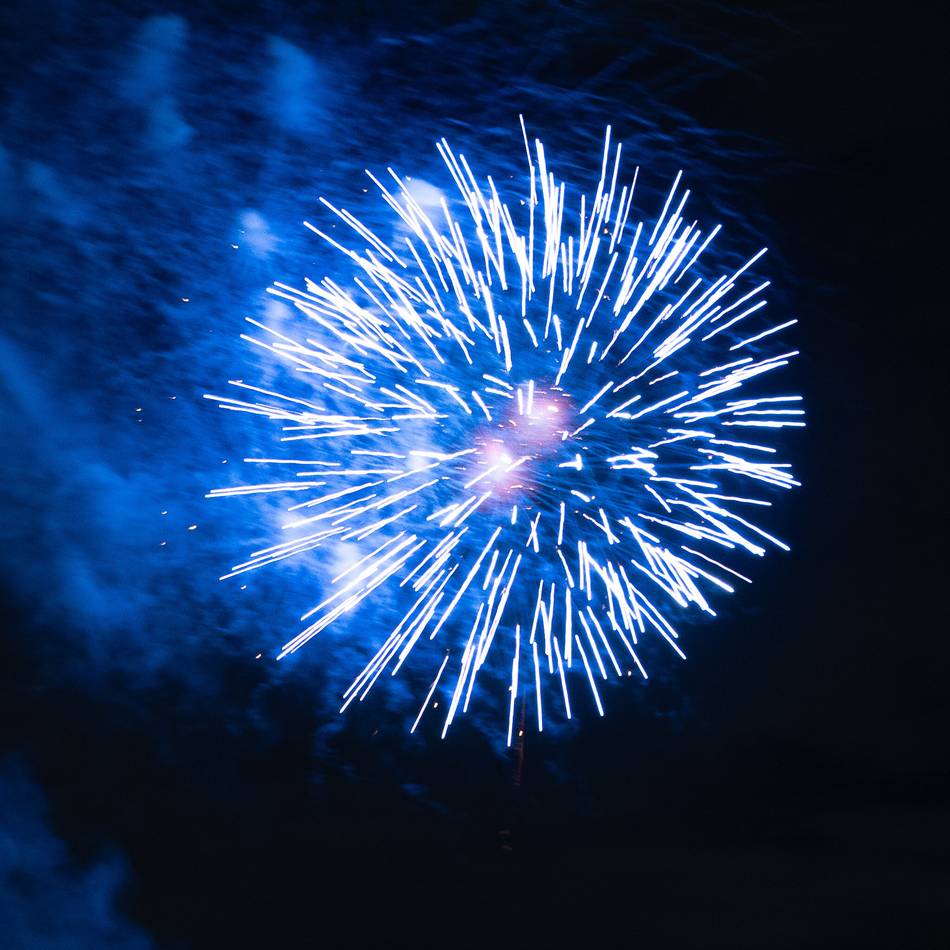 Ein Neusser und sein Feuerwerk: Der Countdown für den Pyrotechniker läuft