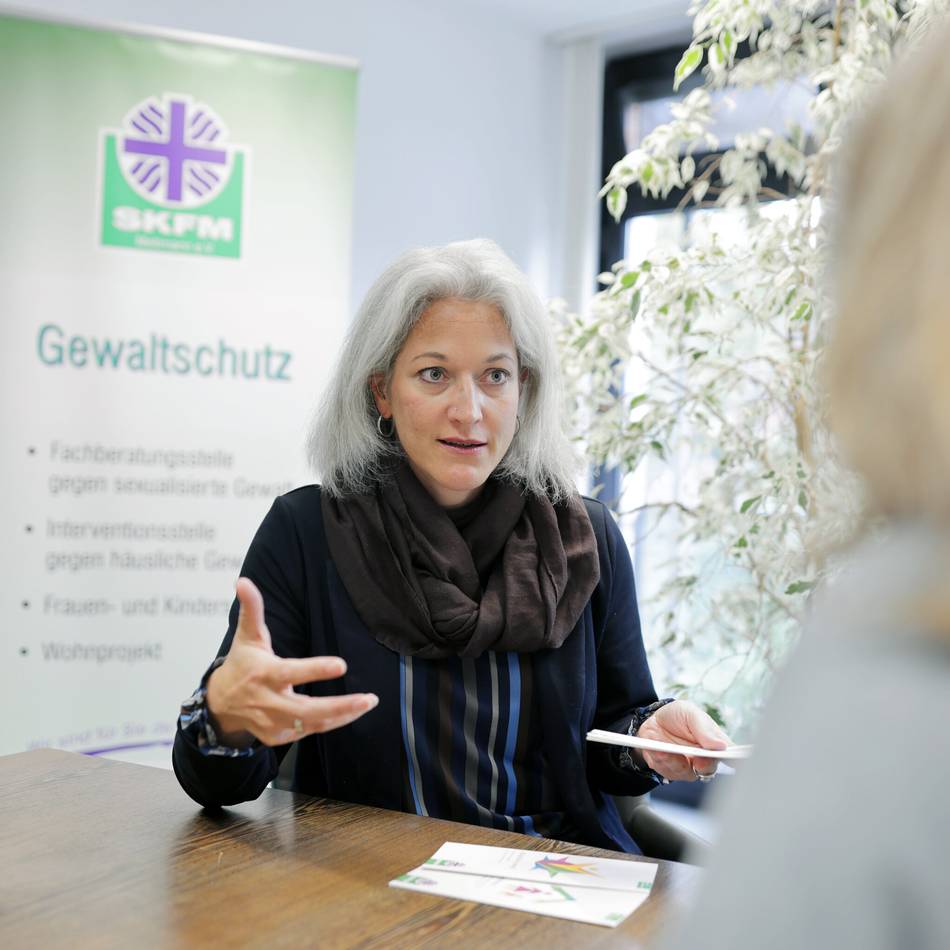 25 Jahre Esperanza in Mettmann: Wenn ein guter Rat lebenswichtig ist