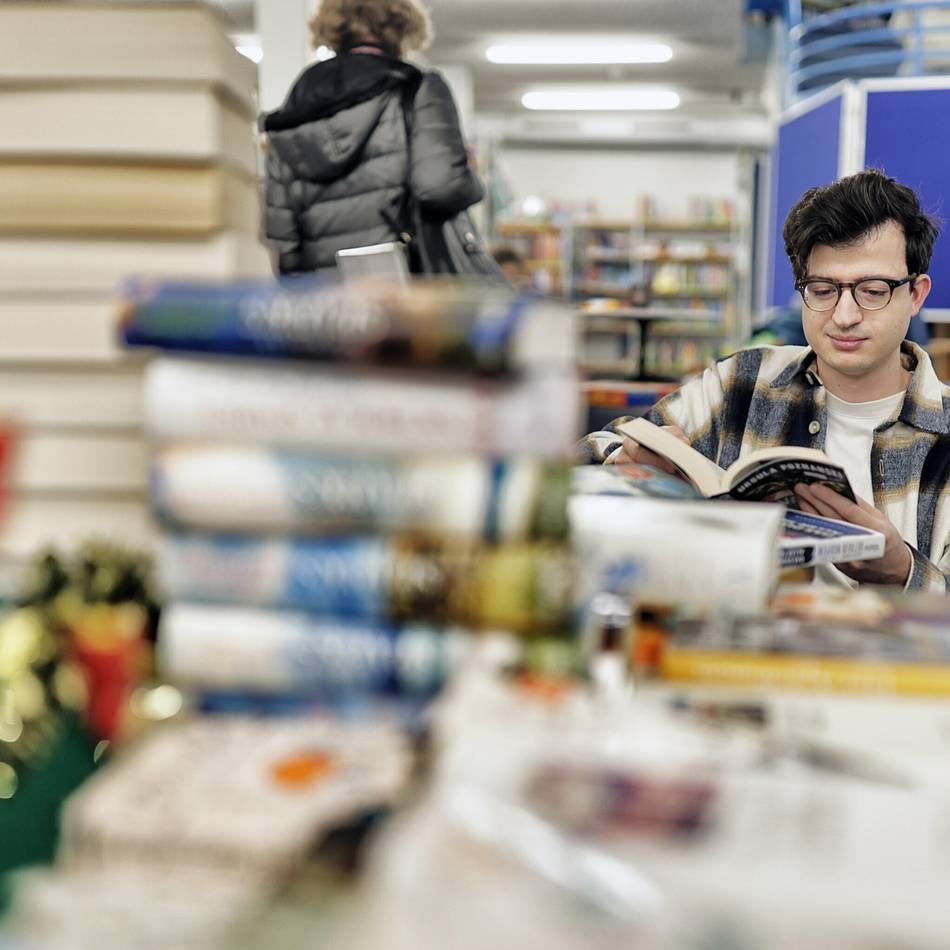 Medienverkauf in Erkrath-Hochdahl: Bücherei plant vorweihnachtlichen Büchertrödel