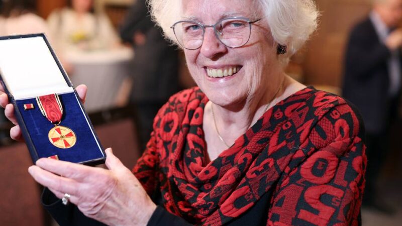 Bundesverdienstkreuz für Rosemarie „Pujan“ Lenz aus Hilden: Christin, Buddhistin und stark wie Hiob