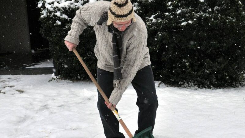Experte von Haus & Grund Moers:  „Winterdienst lässt sich von der Steuer absetzen“