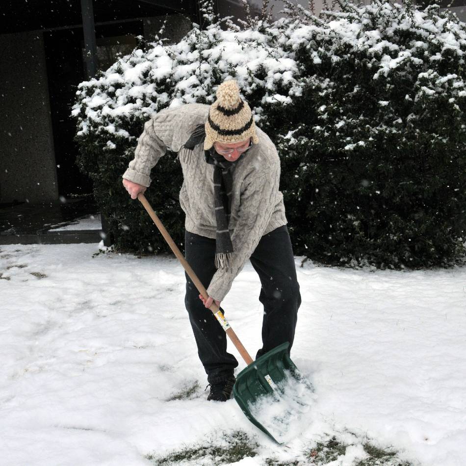 Experte von Haus & Grund Moers:  „Winterdienst lässt sich von der Steuer absetzen“