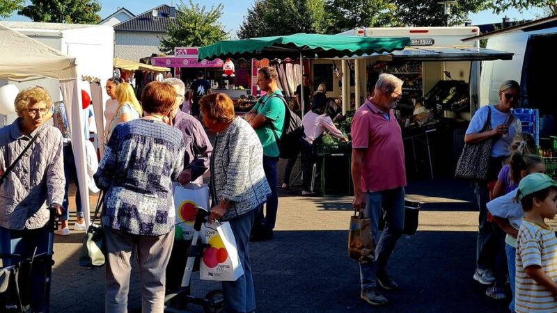 Auf dem Dorfplatz im Rheinberger Norden: Weiterhin besondere Märkte in Ossenberg