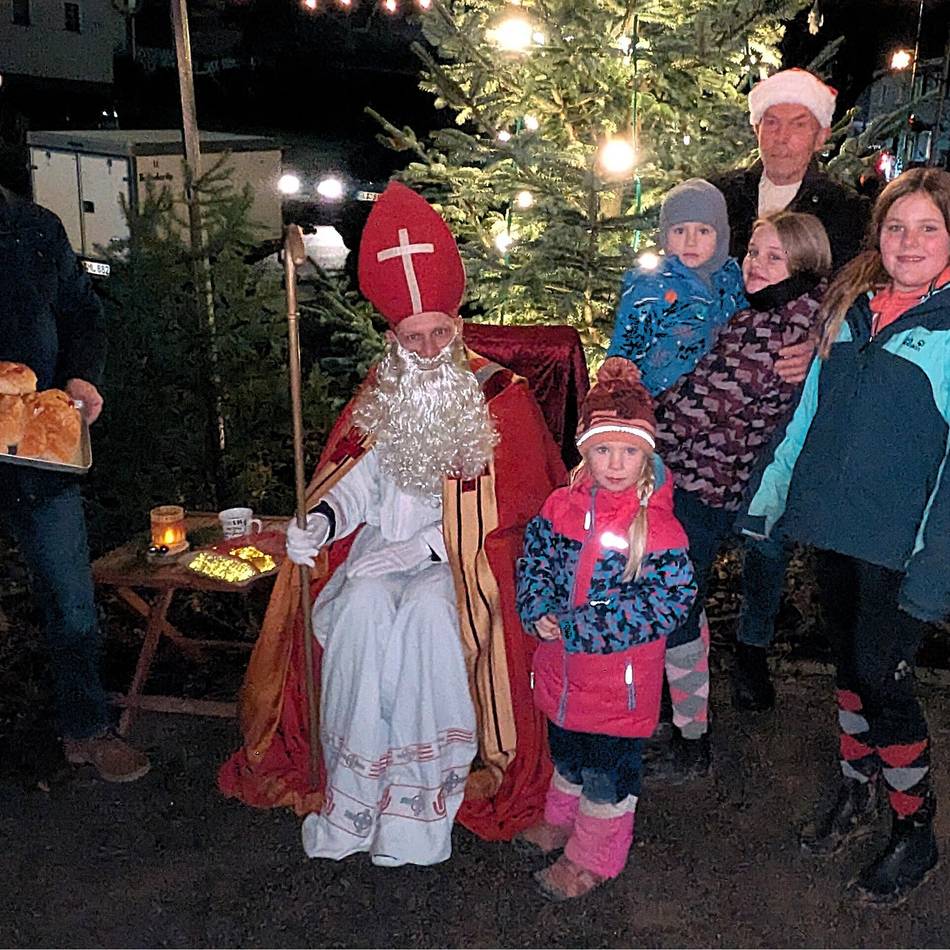 Stadtgespräch Wermelskirchen: Weihnachtliche Premiere lockt ins Seniorengärtchen