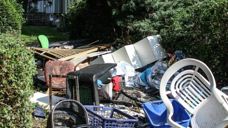 Gebühren steigen erneut: Immer mehr wilder Müll – jetzt zahlen alle Grevenbroicher drauf