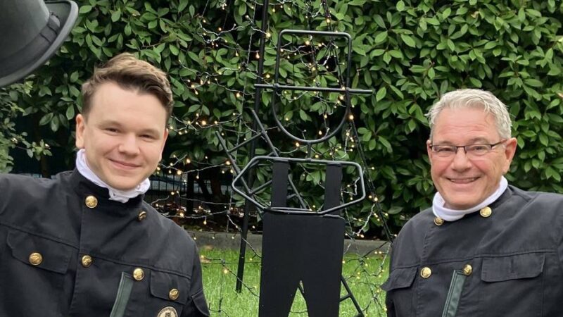 Vater und Sohn sind Schornsteinfeger in Neuss : „Wir haben schon einen geilen Job“