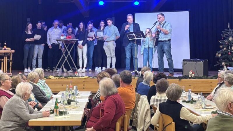 Katholische Landjugend Sonsbeck: Nach Bingo bringt Hitster Senioren in Stimmung