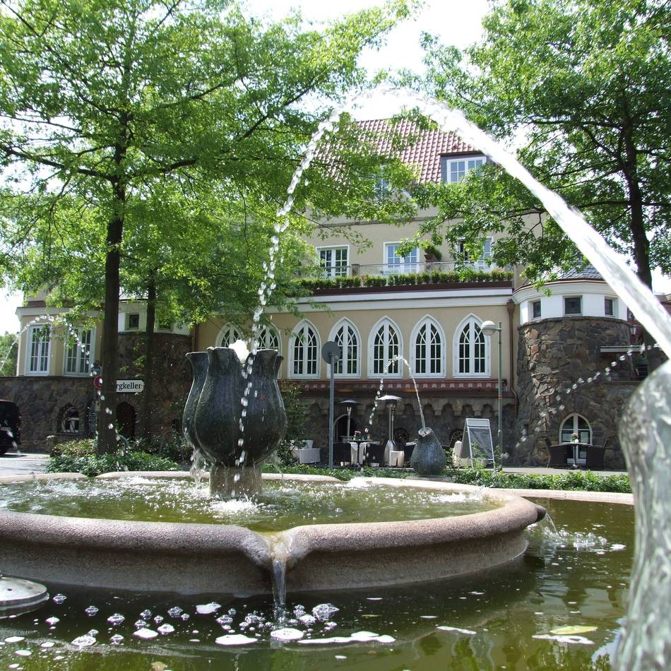 Mataré, Beuys und Co.: Meerbusch als Stadt der Künstler