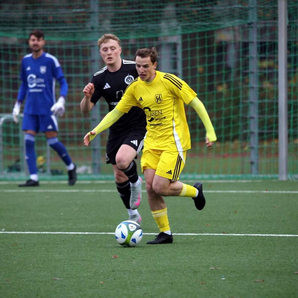 Sieg im Abstiegsduell: Heiko Dietz feiert erfolgreichen Einstand beim SV Schlebusch